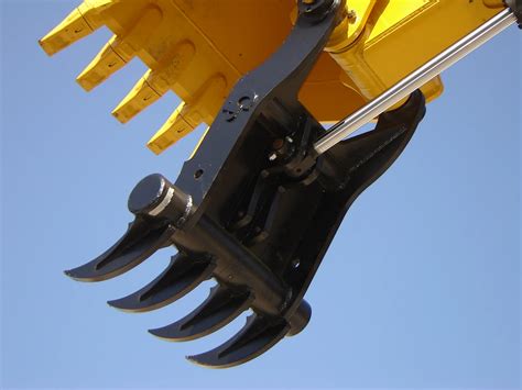 excavator grab bucket|excavator bucket with hydraulic thumb.